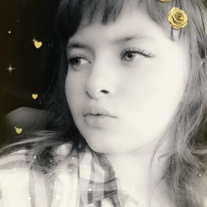 Meet your Posher, Briana